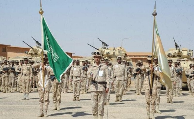 السعودية تنفي وقوع انفجار في معسكر للحرس الوطني