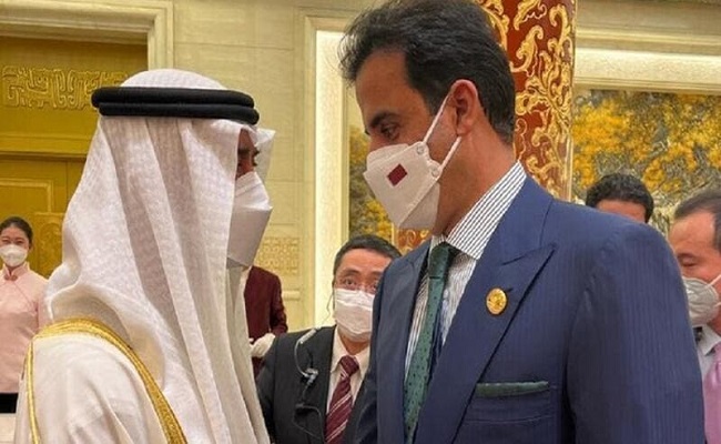 أول لقاء بين أمير قطر وولي عهد أبو ظبي
