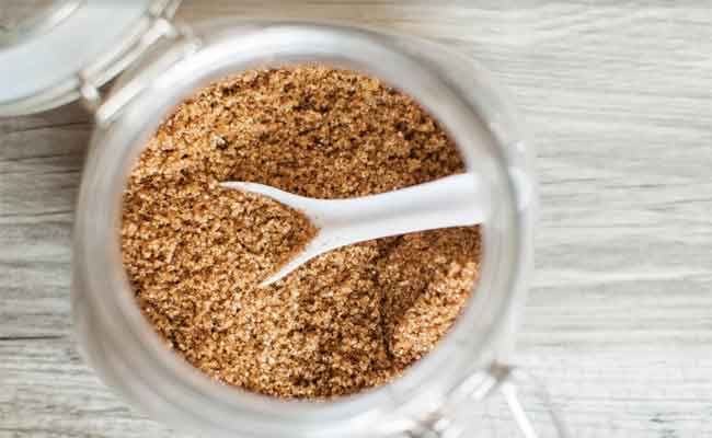 سكراب الجسم بمواد طبيعية موجودة في مطبخكِ!