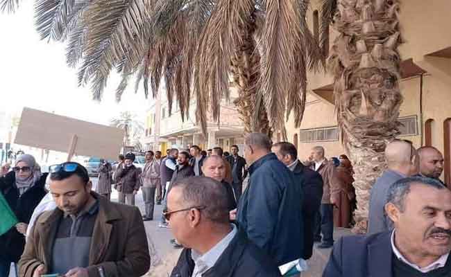 إضراب أساتذة جامعة قاصدي مرباح بورڤلة