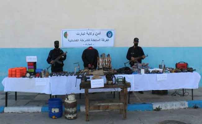 الإطاحة بمجموعة إجرامية و اكتشاف ورشة سرية لصناعة الأسلحة بتيارات