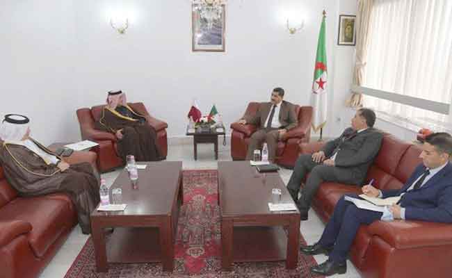 اتفاق جزائري/قطري على تسريع المحادثات حول فتح الخط البحري التجاري بين البلدين