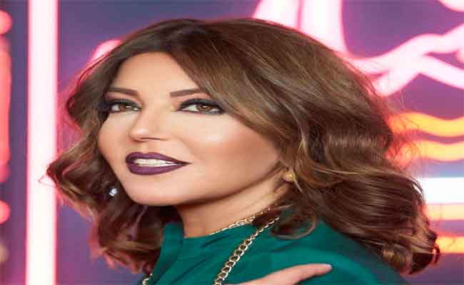 سميرة سعيد تهدي النساء” انتي الأولى” احتفالا بشهر المرأة…