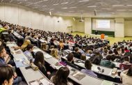 السماح للطلبة الجزائريين الذين دخلوا من أوكرانيا بالدراسة في الجامعات المجرية