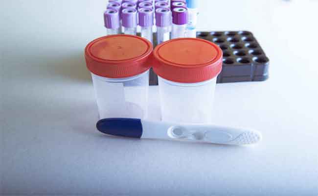 ما هي الاسباب وراء عدم ظهور الحمل في اختبار الدم؟