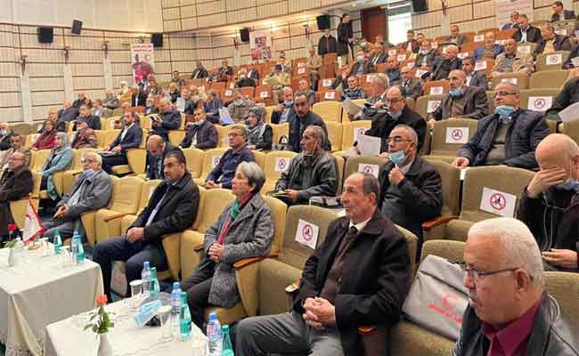 تزكية سعيدة بن حبيلس على رأس الهلال الأحمر الجزائر لعهدة جديدة