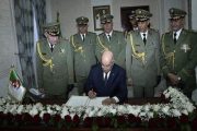 صلاة الجنازة على الشعب الجزائري