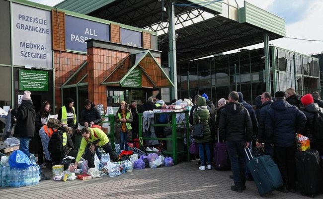 استعدوا لاستقبال ملايين اللاجئين من أوكرانيا