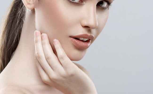 هل سمعتِ عن تجميل الفك بالفيلر؟ حقائق يجب أن تعرفيها