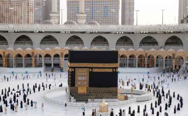 الديوان الوطني للحج و العمرة يعتمد 349 وكالة سياحية لتنظيم مناسك العمرة