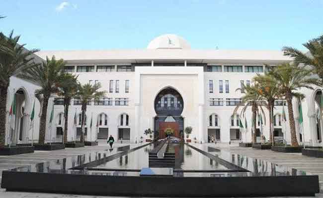 إعراب الجزائر عن عن تضامنها الكامل مع جنوب إفريقيا إثر الفيضانات