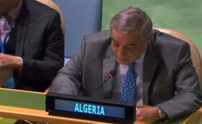 تصويت الجزائر ضد تعليق عضوية روسيا في مجلس حقوق الإنسان
