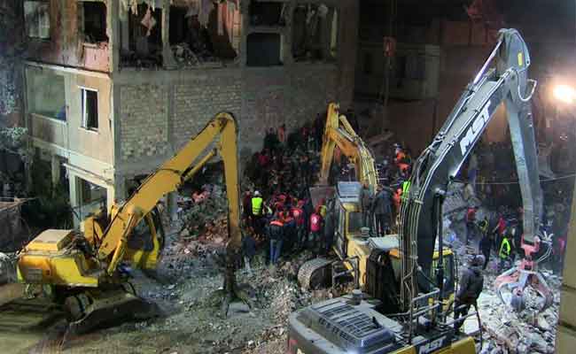 وزير الداخلية يؤكد فتح التحقيق في فاجعة  برج بوعريريج