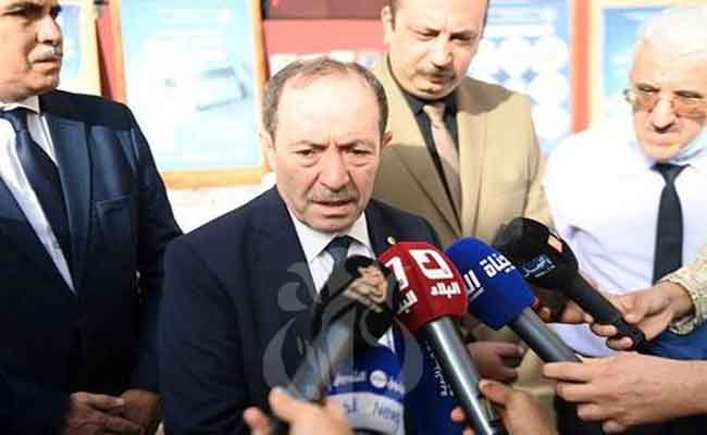 بلعابد :”الوزارة حريصة على تطبيق القوانين بصرامة ازاء كل من يريد بث مواضيع خاطئة ومفبركة”