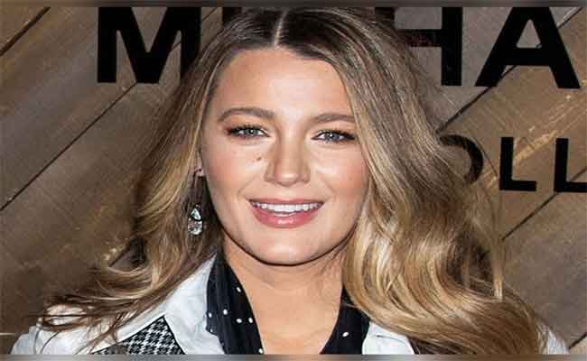 “ثوان”…أول تجربة درامية لبليك ليفلي خلف الكاميرا كمخرجة