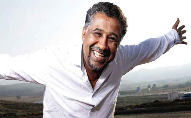 الشاب خالد يلجأ الى القضاء لعدم حصوله على أجره من منتج مصري شهير…والأخير يتهمه بالتشهير