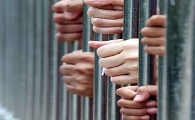 حبس ثلاث رياضيين جزائريين بتونس تورطوا في الاعتداء جنسيا على قاصر