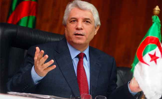 الحكم على وزير العدل السابق الطيب لوح بسنتين حبسا نافذا