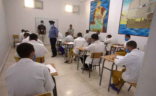 اجتياز أزيد من 28 ألف محبوس امتحانات إثبات المستوى