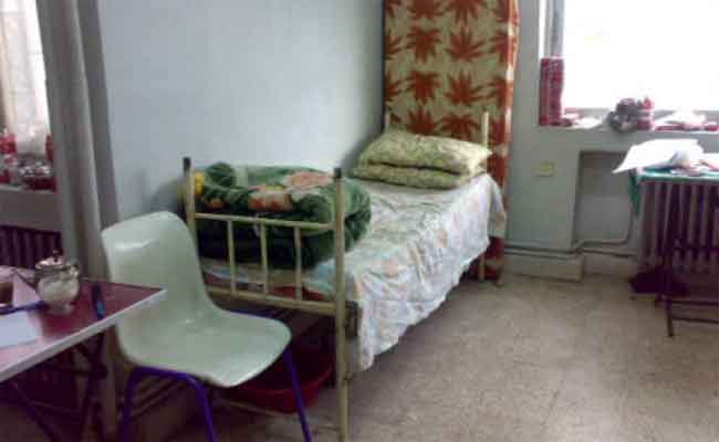 التماس 3 سنوات حبسا نافذا في حق شاب اقتحم الاقامة الجامعية للبنات ليلا بالعاصمة…