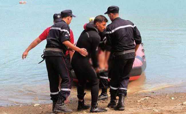 انتشال جثة أحد الغريقين و البحث متواصل عن الثاني بشاطئ سيدي المجدوب بمستغانم