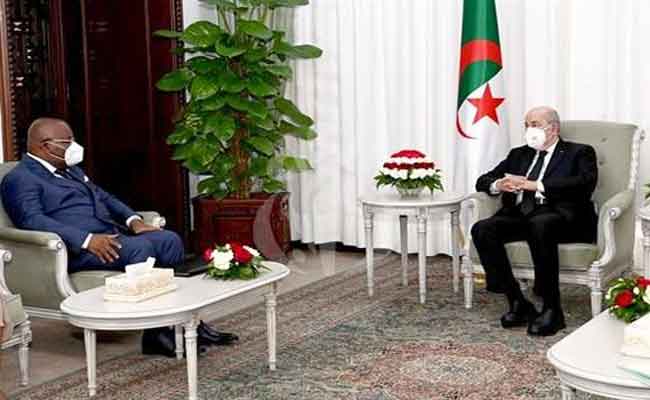 استقبال تبون لوزير المحروقات الكونغولي