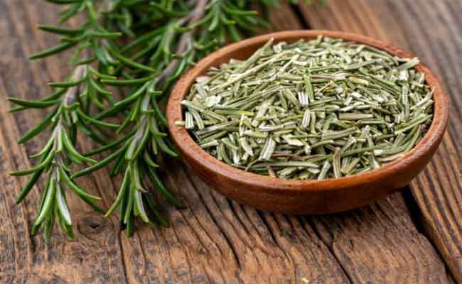 لماذا يُعتبر اكليل الجبل مفيداً في نظامكم الغذائي؟