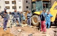 مصرع عامل انهار عليه التراب أثناء حفر قنوات الصرف ببناية سكنية بالشلف
