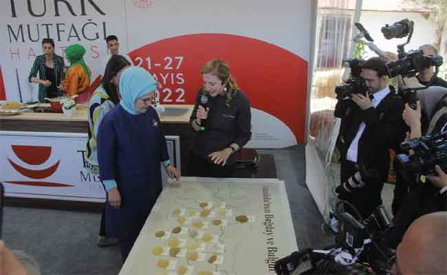 “المطبخ التركي” في ضيافة الجزائر العاصمة…حضارة و ثقافة وعادات