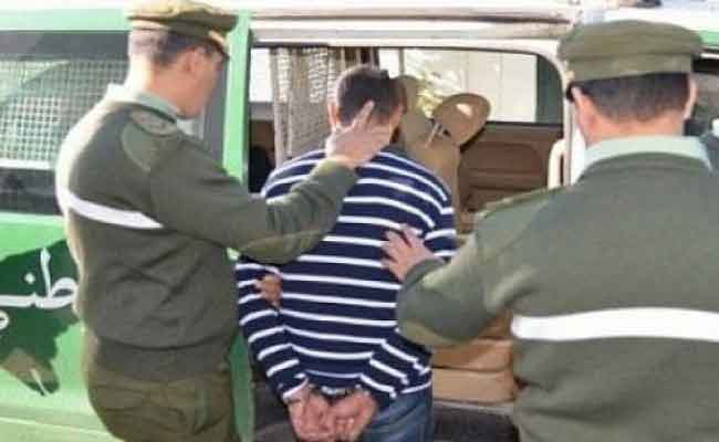 تفكيك شبكة إجرامية تحترف السرقة بغليزان