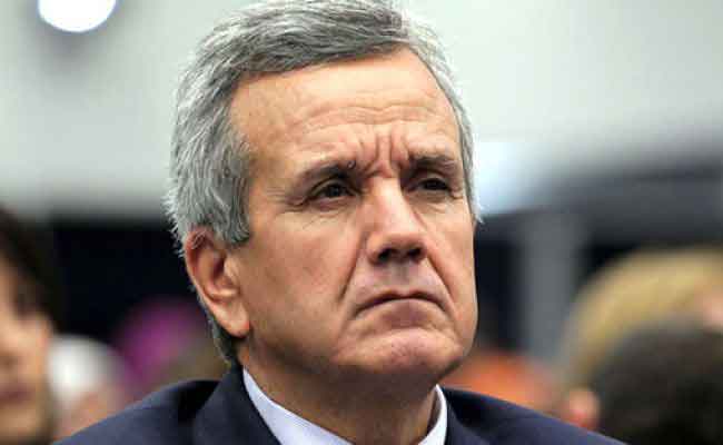 وزير الصحة يقوم بزيارة فجائية إلى مستشفى بوفاريك بالبليدة