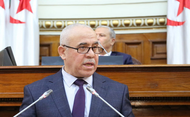 وزير العمل يكشف ضوابط استفادة الموظفين العموميين من العطلة الاستثنائية