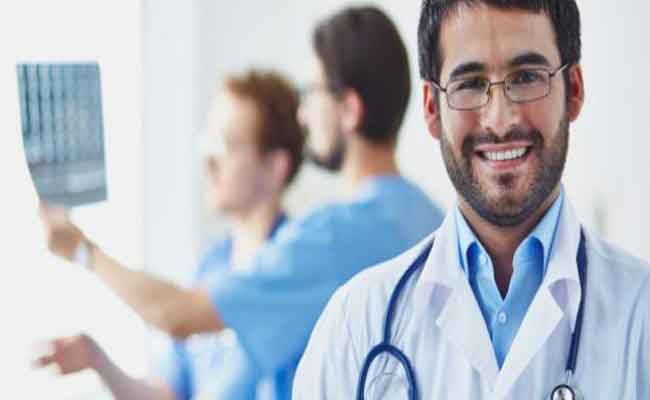 ما هي مهام اختصاصيّ الامراض الداخلية؟