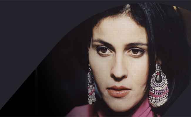 سعاد ماسي تقدم لوحة فنية تنبض بالحنين للوطن وذكريات الطفولة في “ارسملي بلاد” وغدا موعد اصدراها…