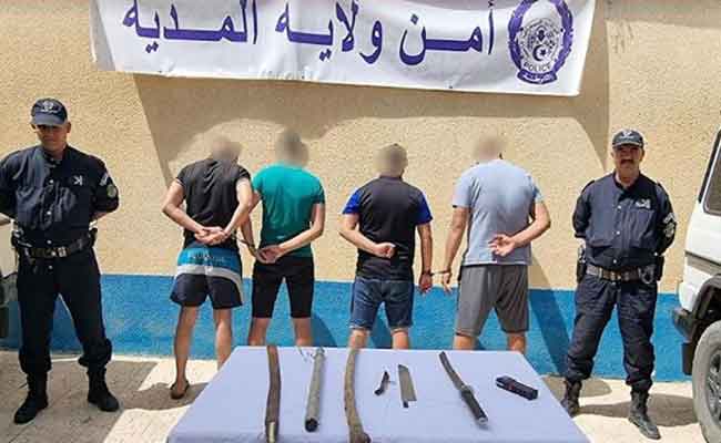 الإطاحة بعصابة أحياء بالمدية