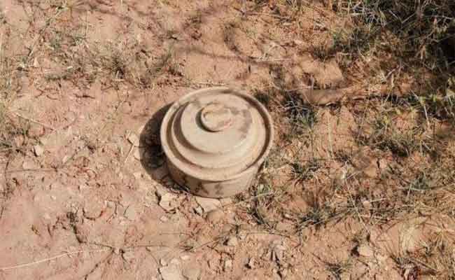 انفجار لغم يخلف مصرع طفل و إصابة طفلين آخرين في الرويسات بورڨلة