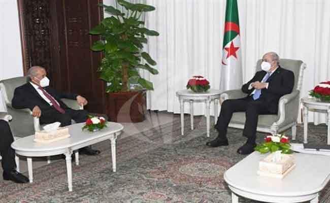 استقبال تبون لرئيس رابطة رجال الأعمال القطريين