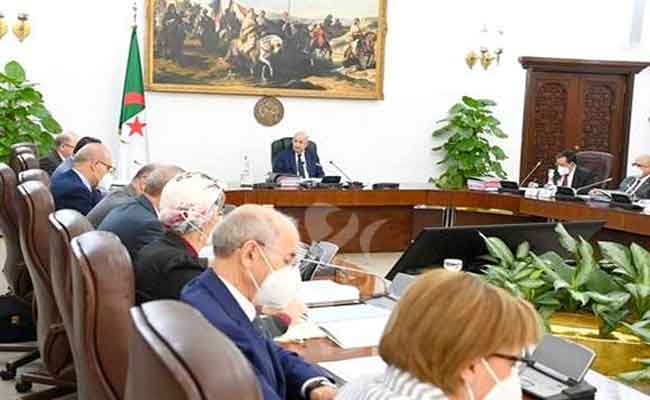 النص الكامل لبيان مجلس الورزاء