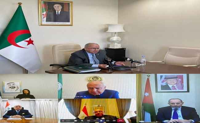 مشاركة لعمامرة في اجتماع لمجموعة الاتصالات العربية حول الأزمة الأوكرانية