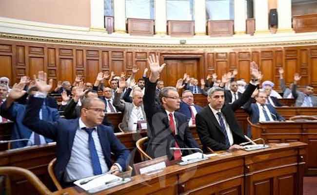 مصادقة مجلس الأمة على نص القانون المحدد للقواعد العامة المطبقة على المناطق الحرة