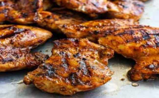 تسمم 11 شخصا بعد تناولهم دجاجا مشويا بتيارات و الدرك الوطني يحقق في الحادث