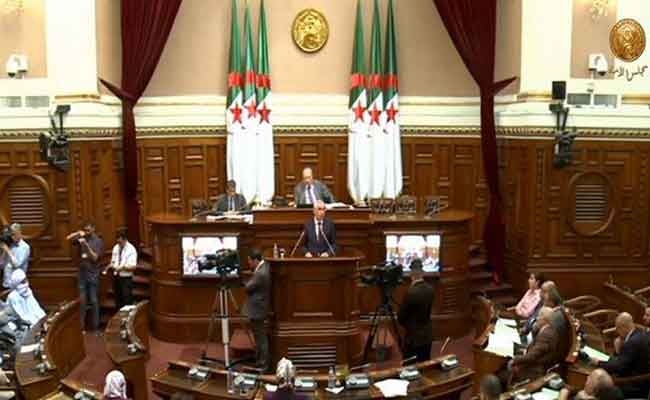 وزير العدل يعرض مشروع القانون المعدل لقانون الإجراءات المدنية والإدارية في مجلس الأمة