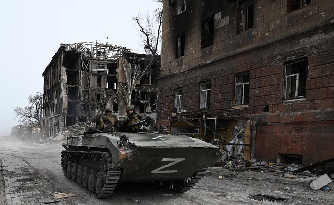 روسيا ترسل العشرات من جثث مقاتلي آزوفستال الى اوكرانيا