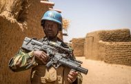عملية حفظ السلام في مالي تفجر حربا باردة بين موسكو وباريس