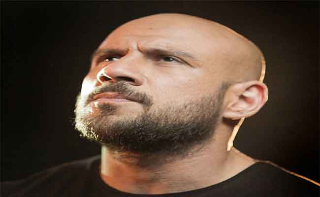 اسعاد يونس تعيد أحمد مكي الى السينما بعد غياب 7 أعوام…