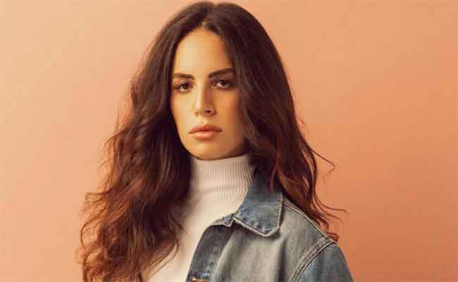 أمال ماهر تخرج من عزلتها الفنية بحفل غنائي في بلدها مصر وهذا موعده…