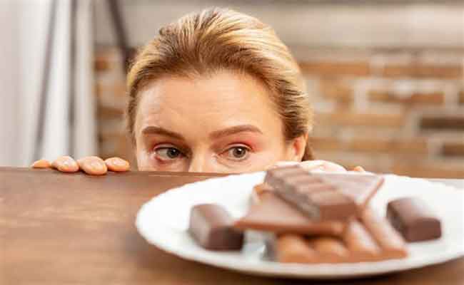 إليكم بعض الحيل التي تجنّبكم الشعور بالجوع طيلة اليوم…