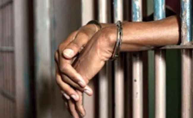 حبس مدير مؤسسة ” تافاو ” بعين وسارة