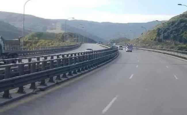 الإطاحة بعصابة قطاع طرق تستعمل مسدس بلاستيكي لترهيب الضحايا في بومرداس