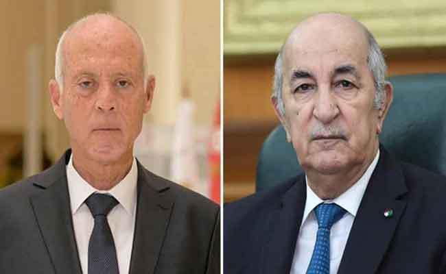 الرئيس تبون يجري محادثات هاتفية مع نظيره التونسي